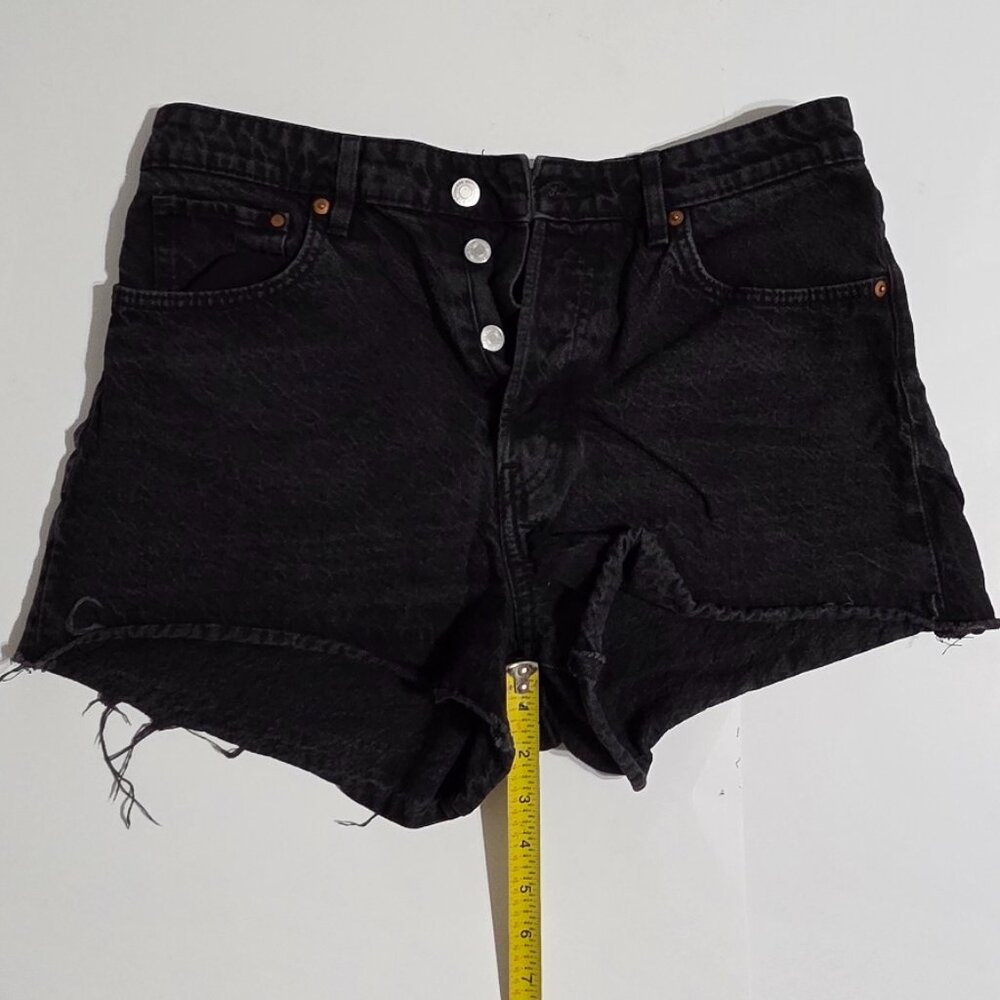 Pre-Loved Black Denim Cutoff Jeans – Size 10, Button-Fly